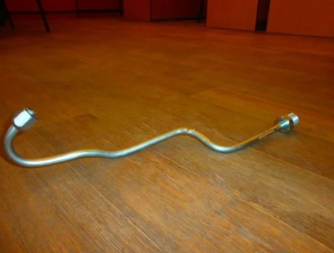 Трубка ГУРа 6520